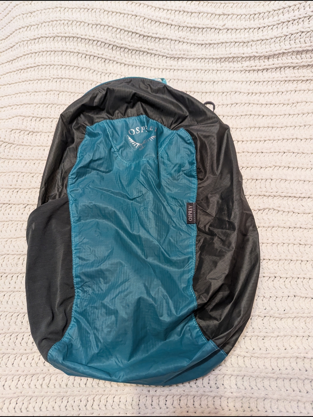 OSPREY Men’s Teal and Black Stuff Pack